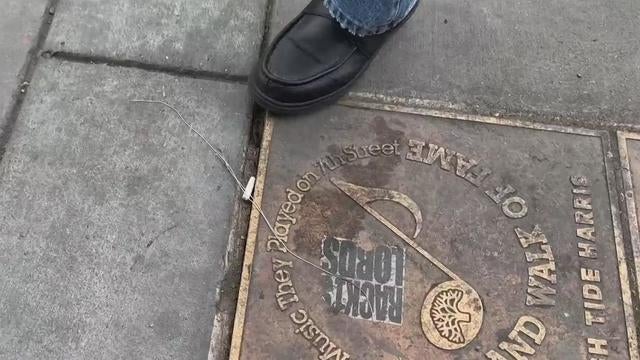 Oakland blues walk plaques stolen 