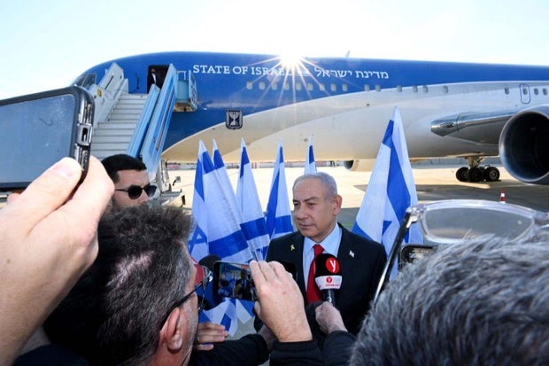 Israeli prime minister departs for US to meet with Trump 