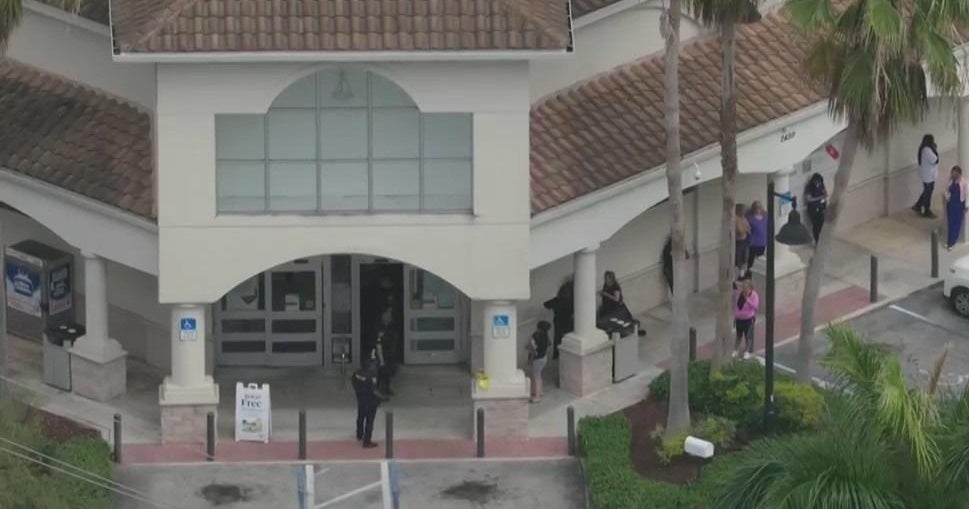 Miramar police investigate shooting at Walgreens store
