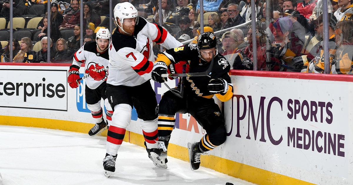 Devils Edge Penguins 3-2 in Shootout