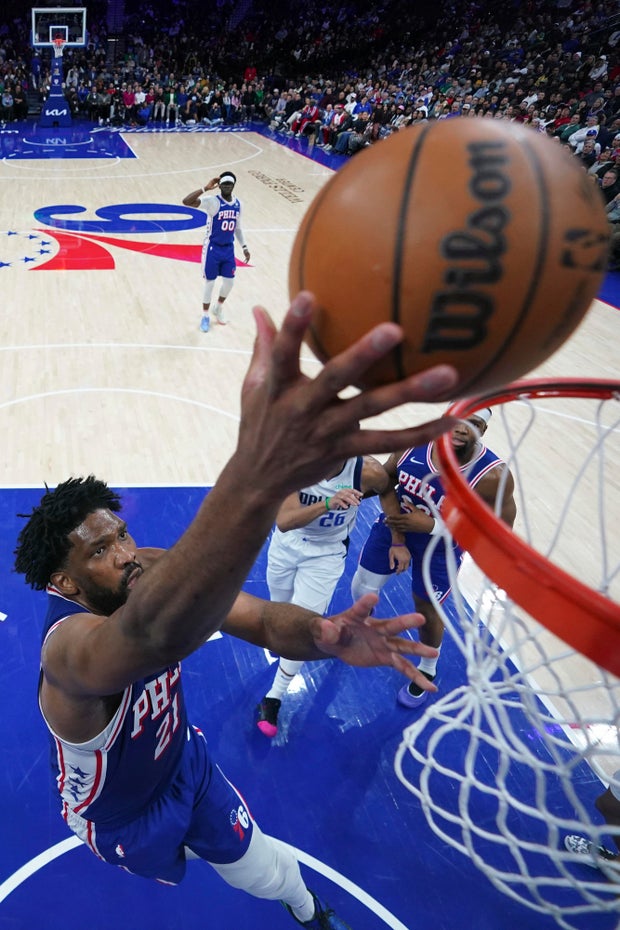 Mavericks 76ers Basketball 