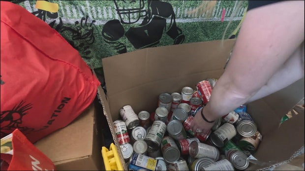 New Jersey, Kansas City schools go head-to-head in "SOUP-er Bowl" food drive 