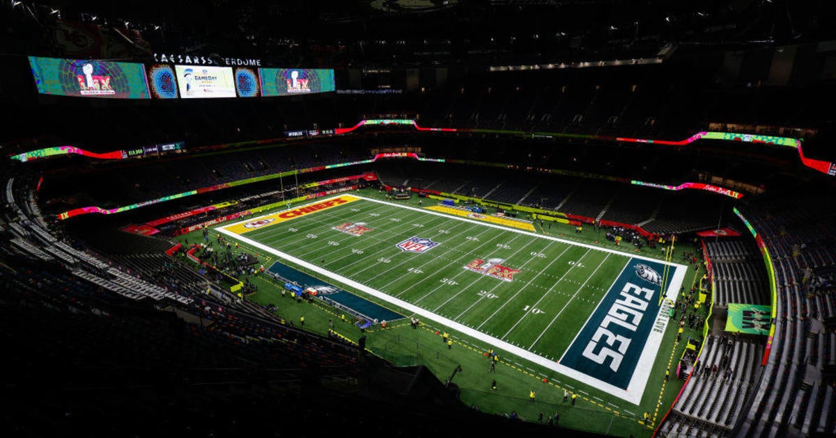 Super Bowl 2025 live updates on Chiefs vs. Eagles showdown