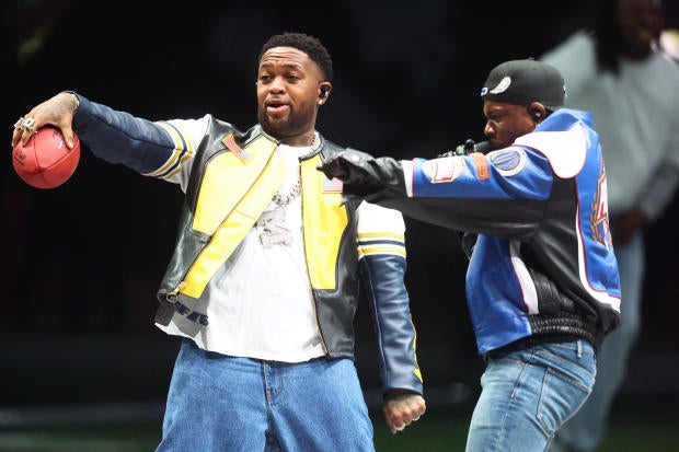 Kendrick Lamar and Mustard in the Super Bowl LIX halftime show 