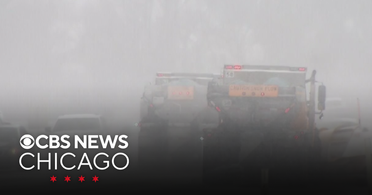Snow plow crews work to clear roads in Chicago's west, northwest ...