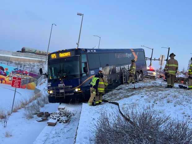 bus-crash-us-36-7-westy-fire.jpg 