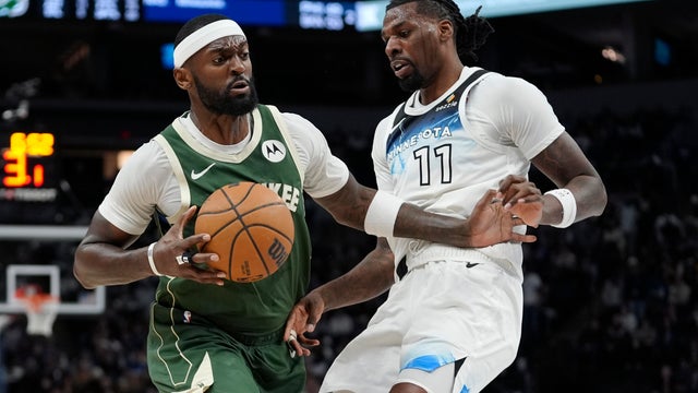 Bucks Timberwolves Basketball