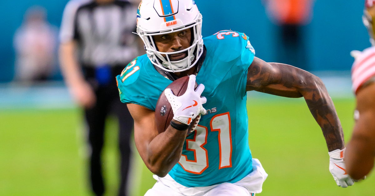 Miami Dolphins making moves to free up money in salary cap Miami Dolphins making moves to free up money in salary cap