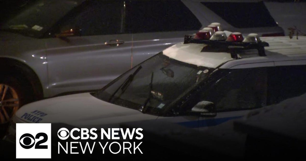 17-year-old girl found shot in Queens, person of interest in custody ...