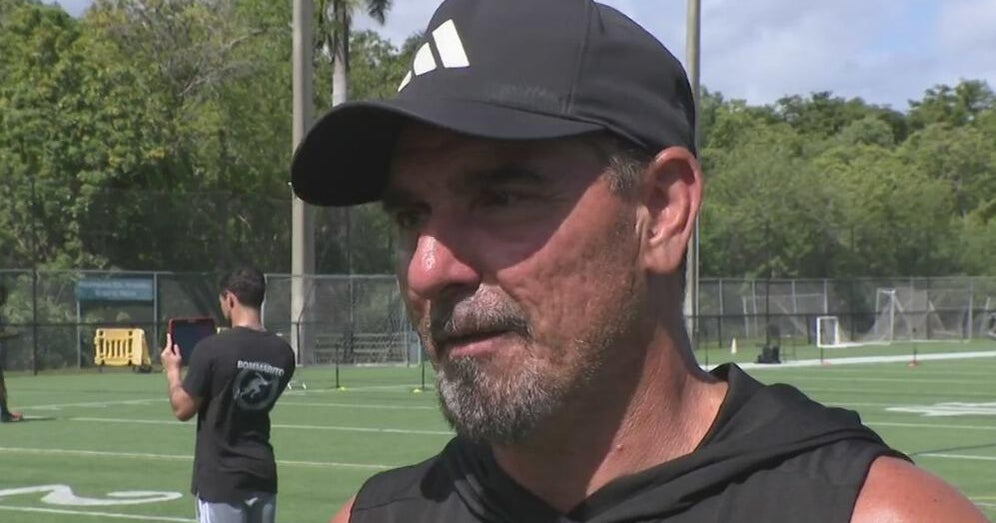 Legendary trainer Pete Bommarito gets players ready for NFL Scouting Combine Legendary trainer Pete Bommarito gets players ready for NFL Scouting Combine