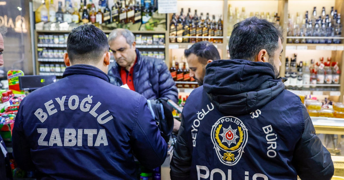 Bootleg alcohol kills at least 124 people in Turkey in 6 weeks, state news agency reports Bootleg alcohol kills at least 124 people in Turkey in 6 weeks, state news agency reports