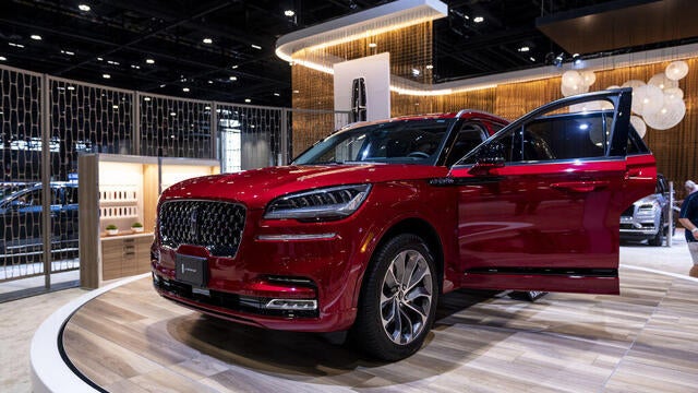 Inside The 2021 Chicago Auto Show 