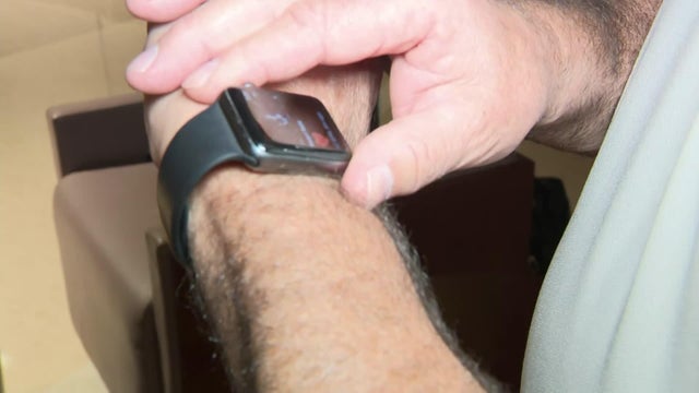 lauren-heartbeat-smartwatch-02-04.jpg 