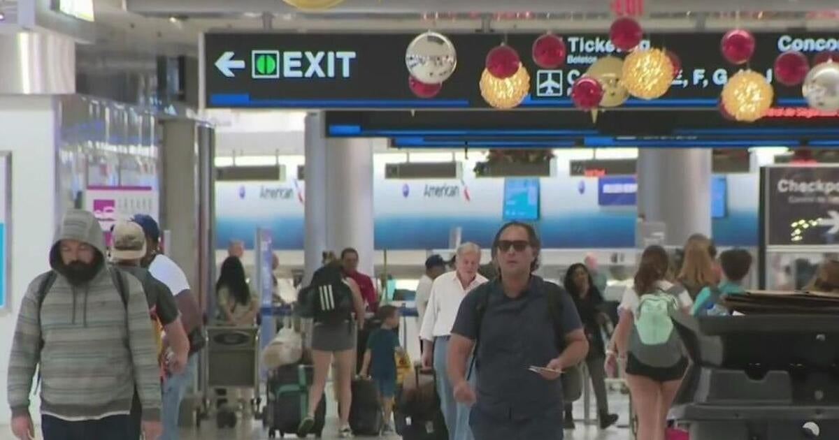 Miami International Airport sets new passenger record