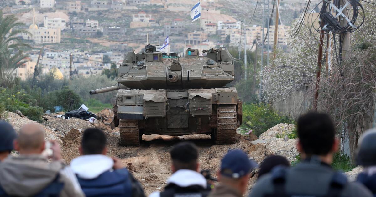 Israeli tanks enter Jenin in occupied West Bank as military operation ...