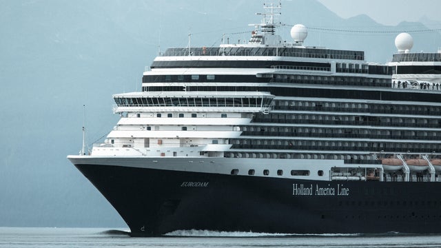 Cruise Ships As Fears Over Shrinking Glaciers Fuels Tourism