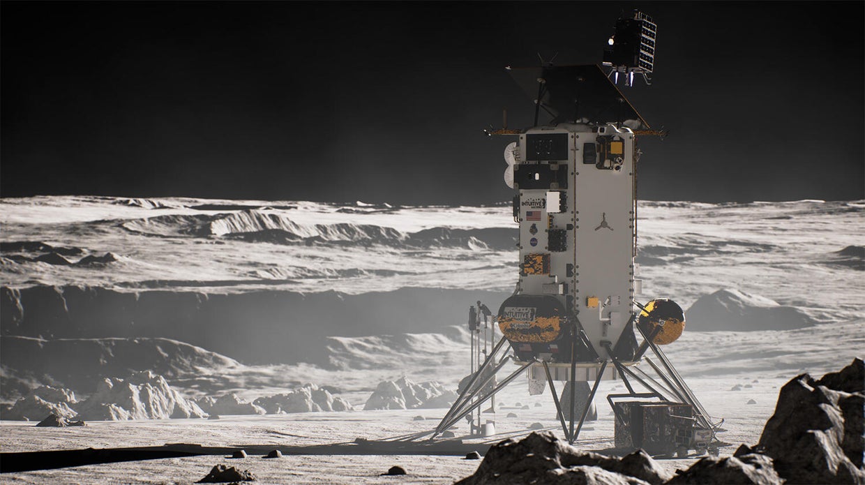022625-im2-on-moon.jpg 