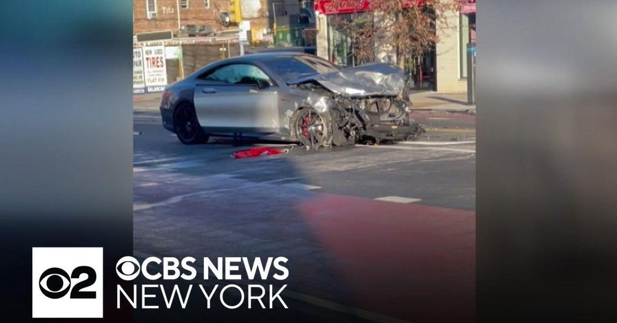Off-duty firefighter charged with DWI in deadly crash in Queens - CBS ...