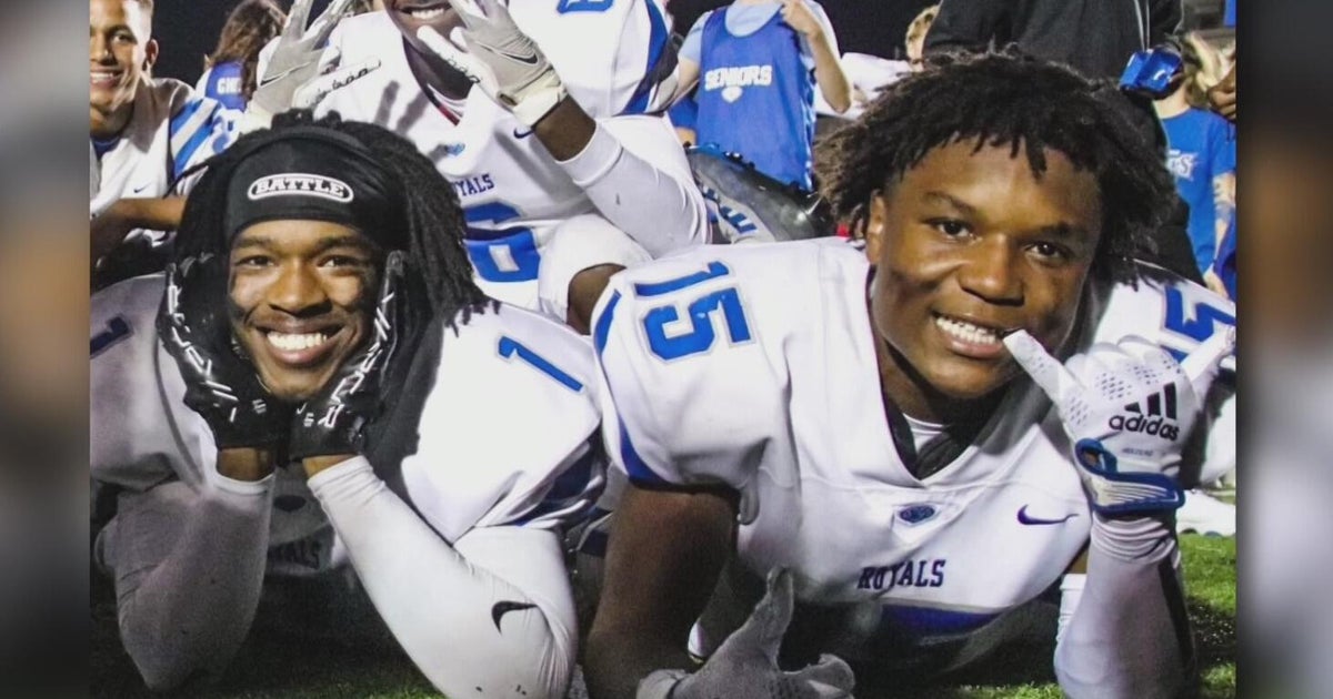 Pitt football player killed in car crash in Indiana