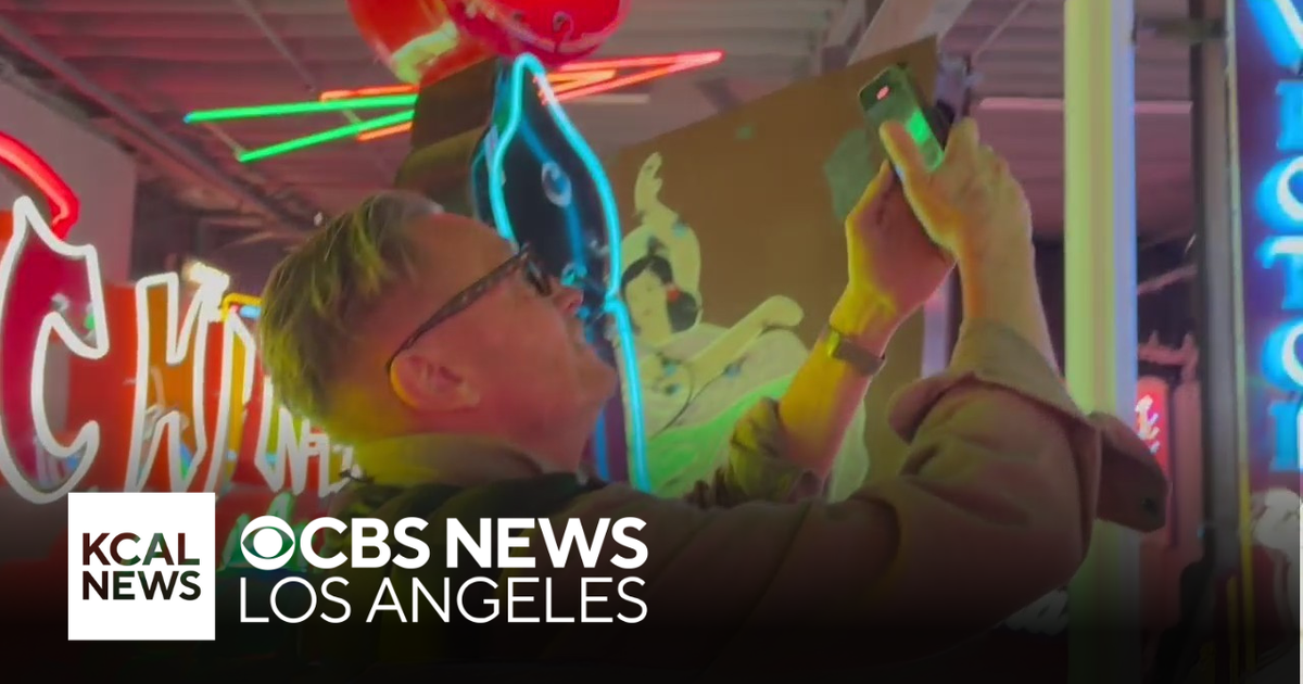 Artist dedicates life to restoring Los Angeles' neon signs - CBS Los ...