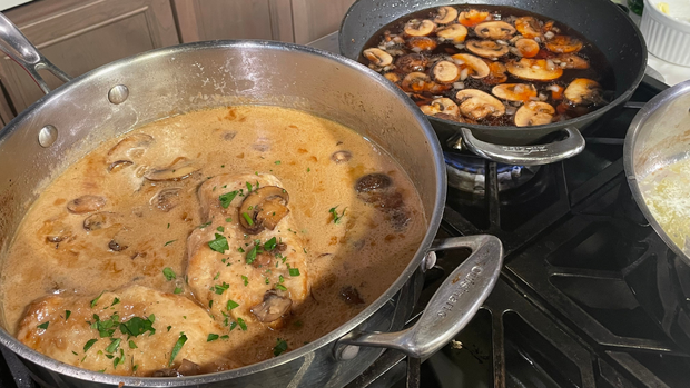 chicken-marsala-chef-janet-talk-pitt.png 