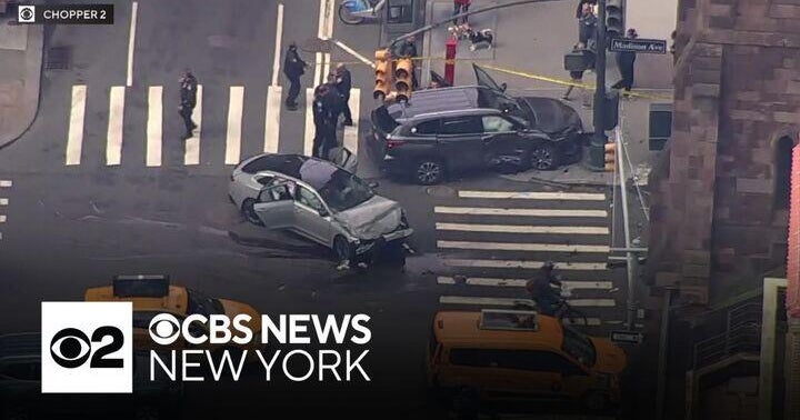 Police chase of suspect in stolen car ends with crash in Manhattan ...