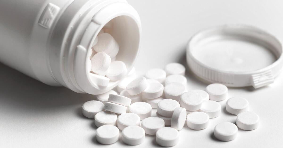 Aspirin could stop some cancers from spreading, study finds