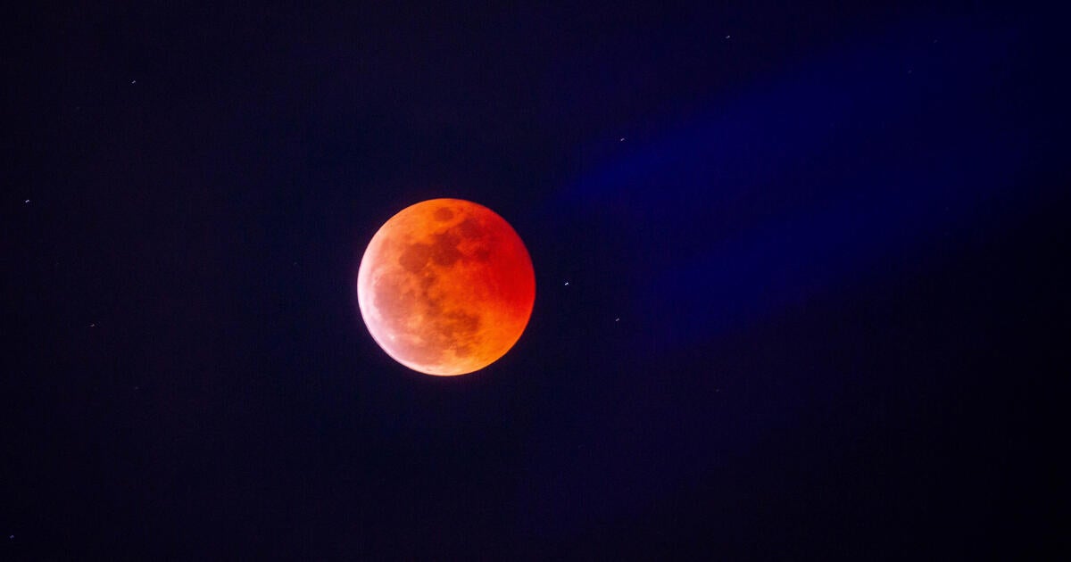 When, where to see the full "Blood Worm Moon" during a lunar eclipse