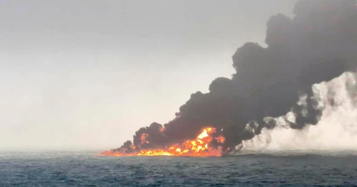 Kapten kapal kargo ditangkap karena dicurigai melakukan pembunuhan atas tabrakan dengan kapal tanker yang berbendera AS