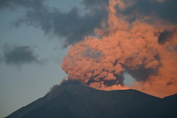 GUATEMALA-FUEGO-VOLCANO 