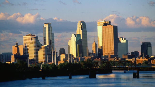 The city, seen from the North, across the Mississippi - Minneapolis-St Paul, Minnesota 