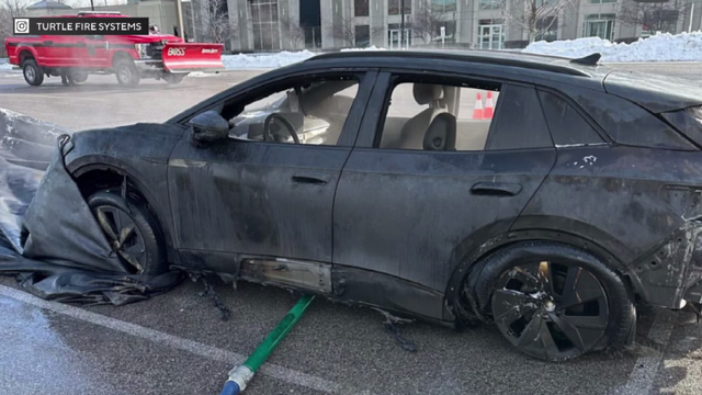 rosemont-electric-car-fire.png 