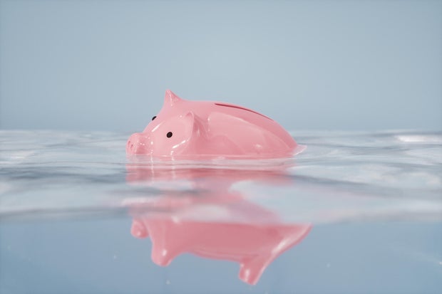 Sinking Piggy Bank
