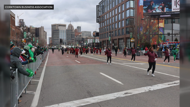 parade-8.png 