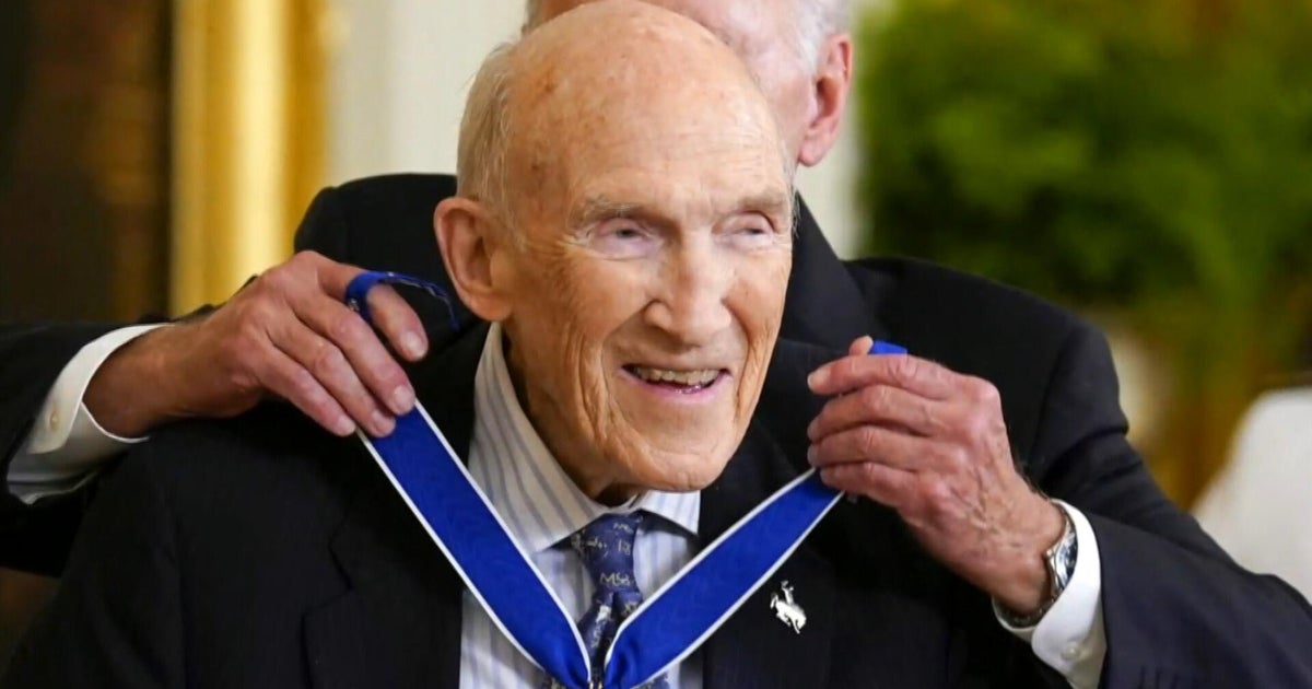 Alan Simpson, former Wyoming senator, dies at 93 Alan Simpson, former Wyoming senator, dies at 93