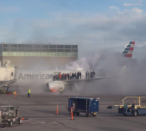 smoke-plane-denver.jpg 