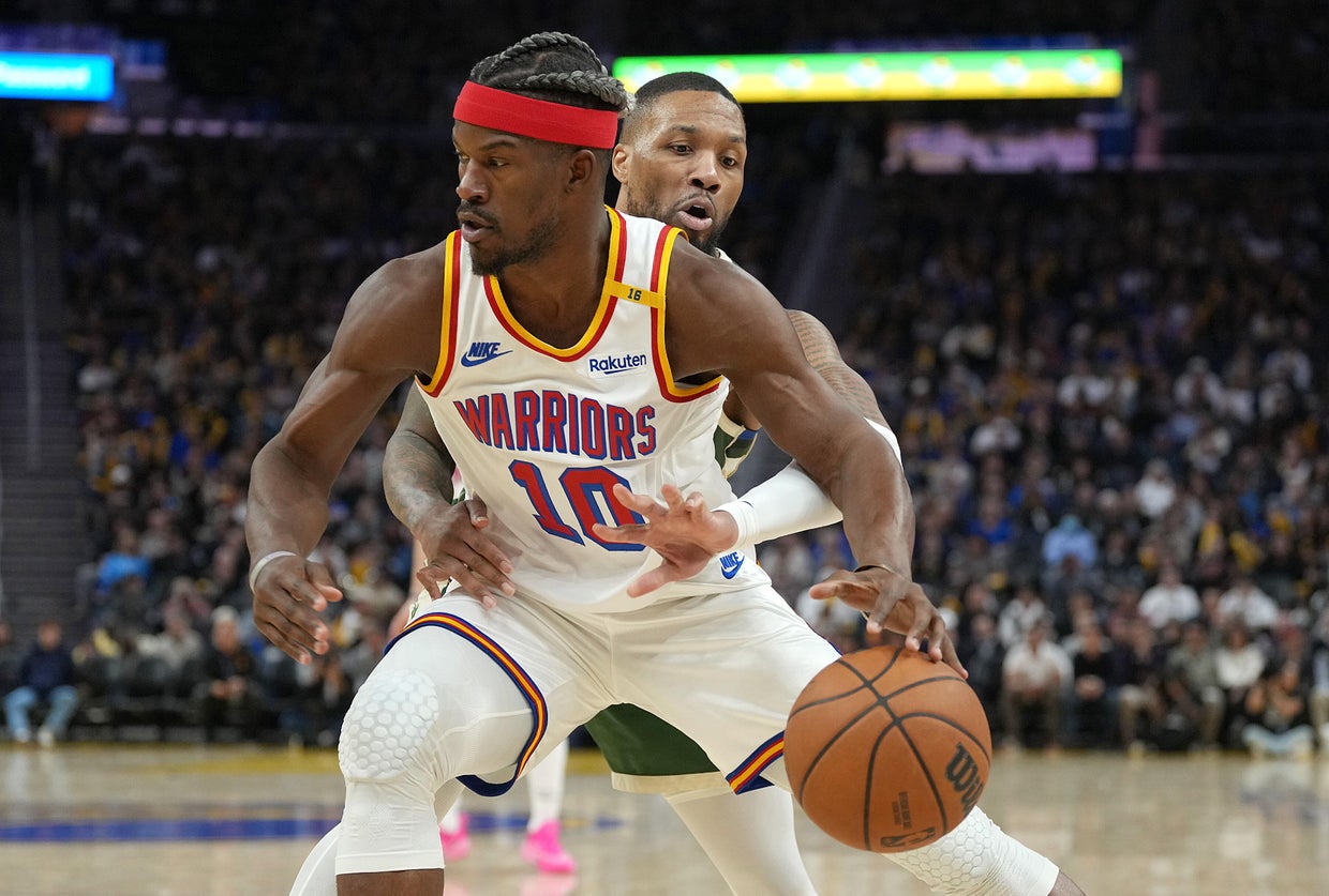 Milwaukee Bucks v Golden State Warriors 