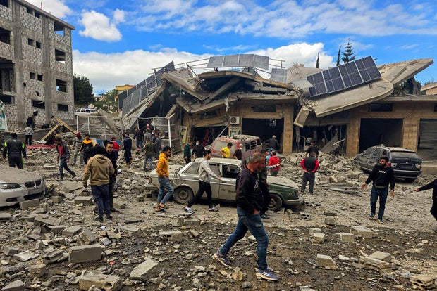 Israel attacks southern Lebanon