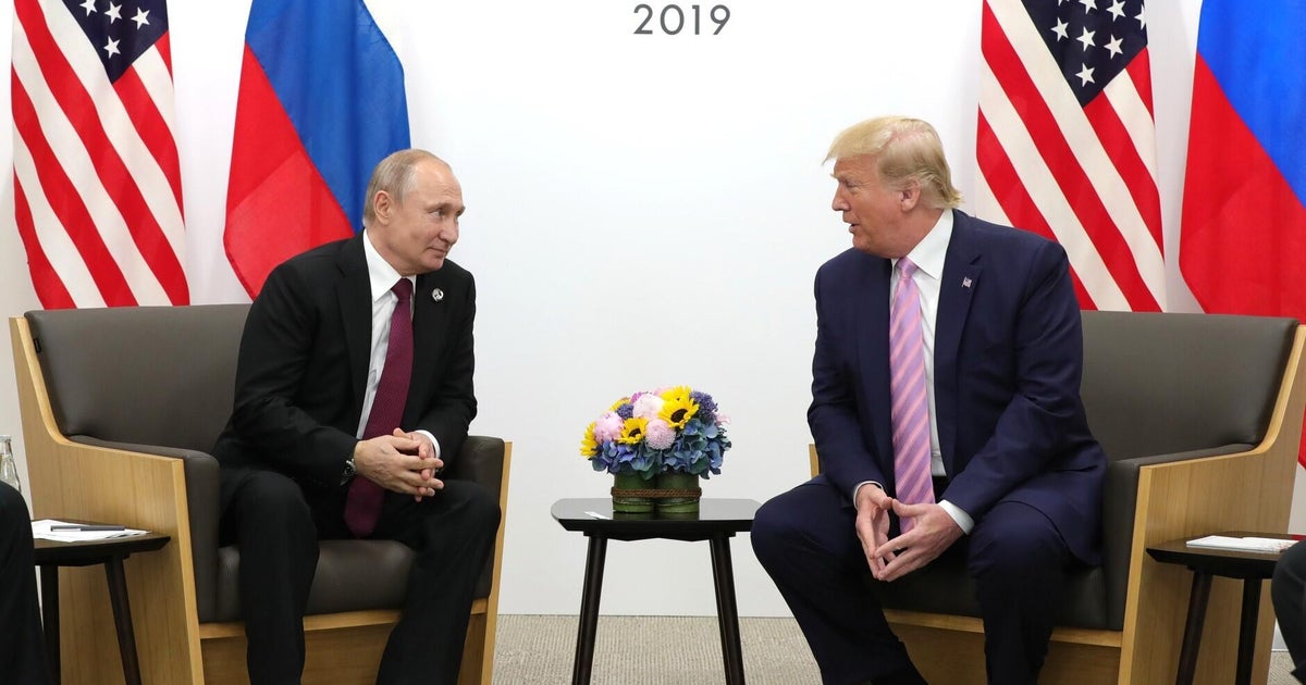 Trump holds 2-hour phone call with Putin before conversation with Ukraine's Zelenskyy