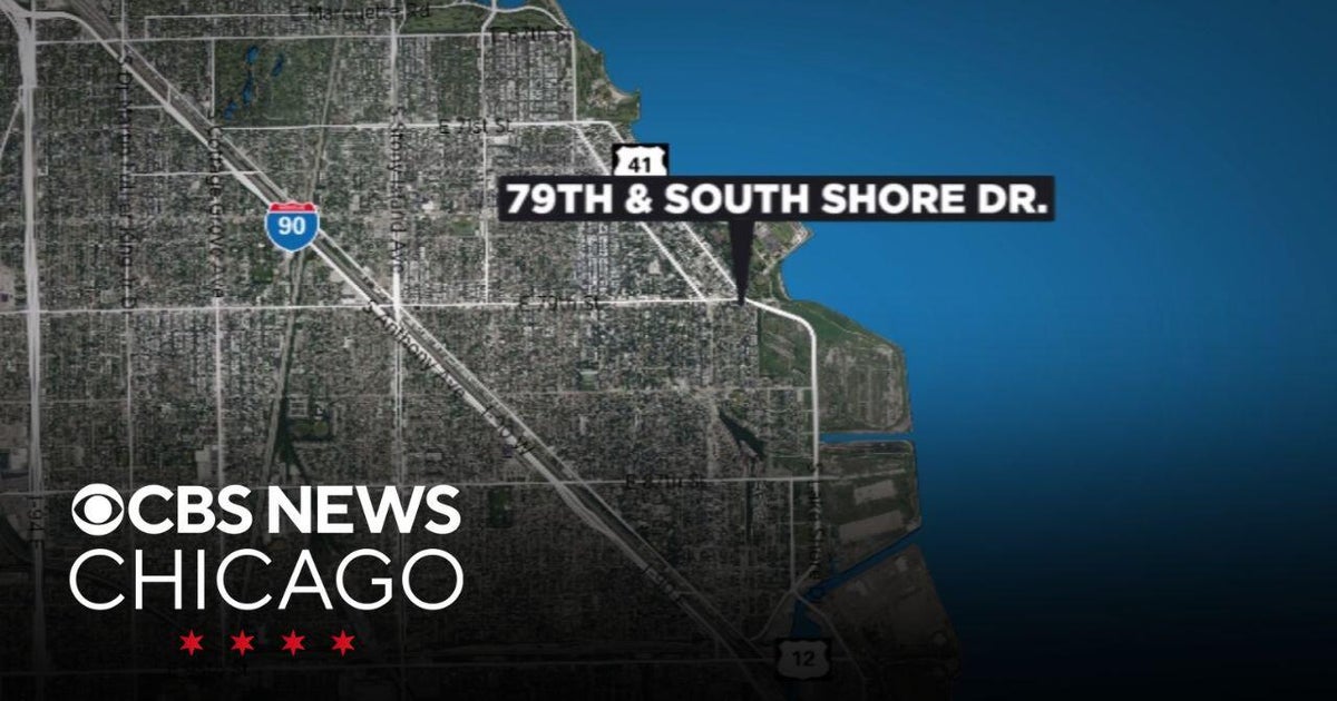 3 teens arrested in South Chicago carjacking - CBS Chicago