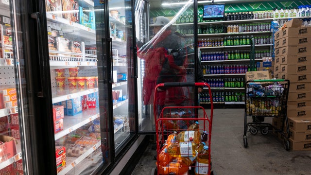 Dollar Tree To Sell Off Family Dollar For 1 Billion