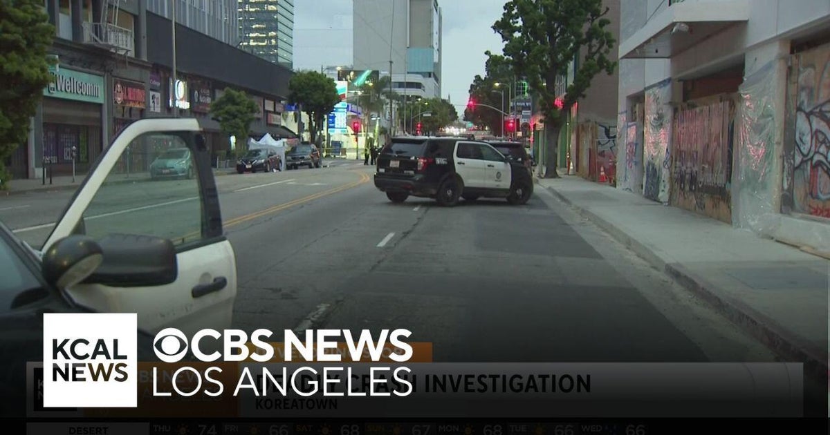 Man struck by vehicle in Koreatown dies - CBS Los Angeles