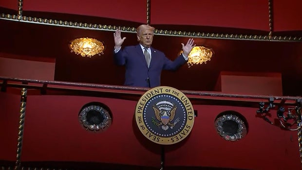 trump-at-kennedy-center.jpg