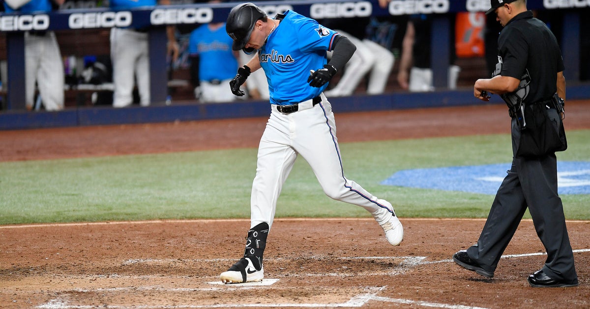 Jeff Conine inducted into Miami Marlins’ Hall of Fame before his son homers against Pittsburgh Pirates Jeff Conine inducted into Miami Marlins’ Hall of Fame before his son homers against Pittsburgh Pirates