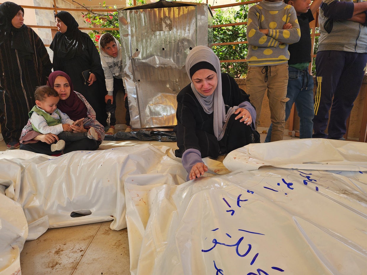 21 Palestinians killed in Israeli attacks on Gaza