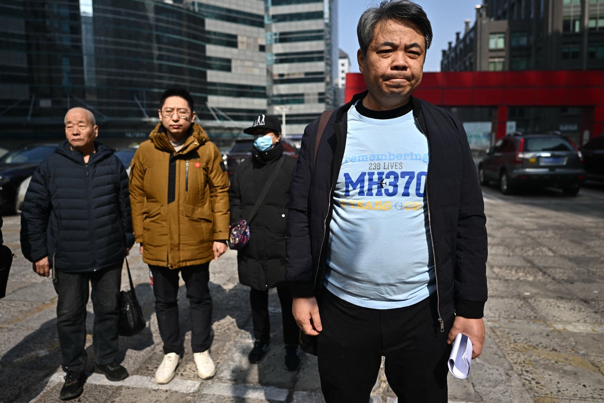 New Search for MH370, long missing Malaysia Airlines flight, suspended after just weeks in Indian Ocean