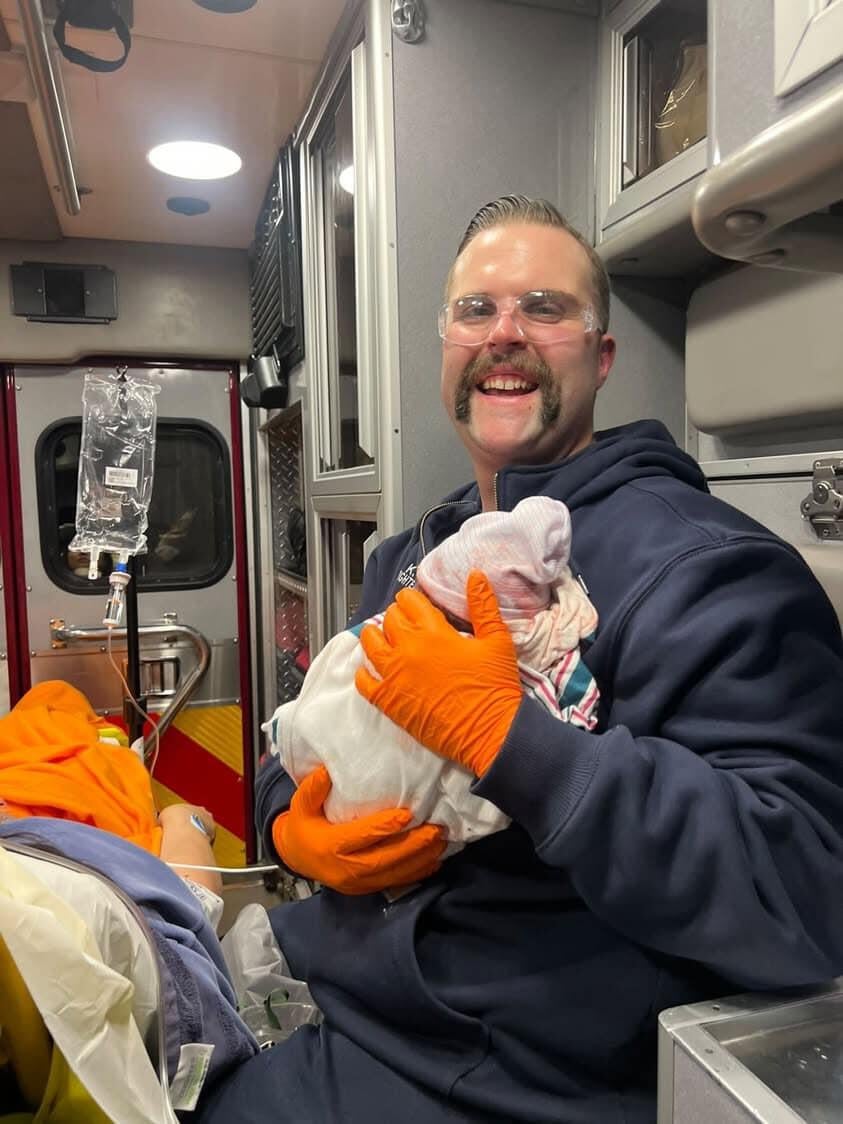 Folsom firefighters reunite with mother, newborn they helped deliver ...