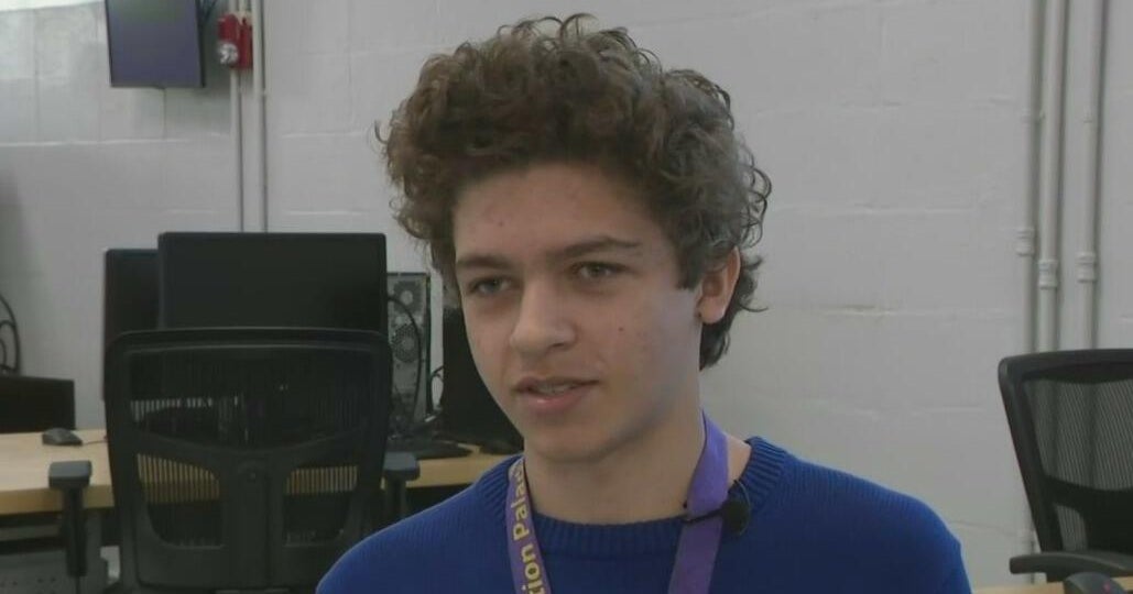 South Florida high school freshman proves obstacles are no match for determination