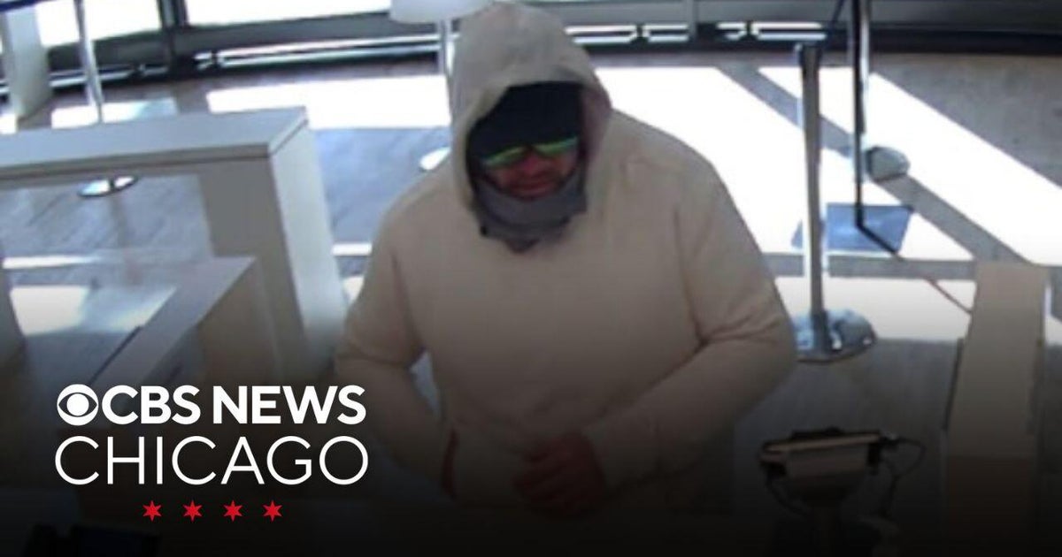 Man charged in pair of Citibank robberies in the Loop - CBS Chicago