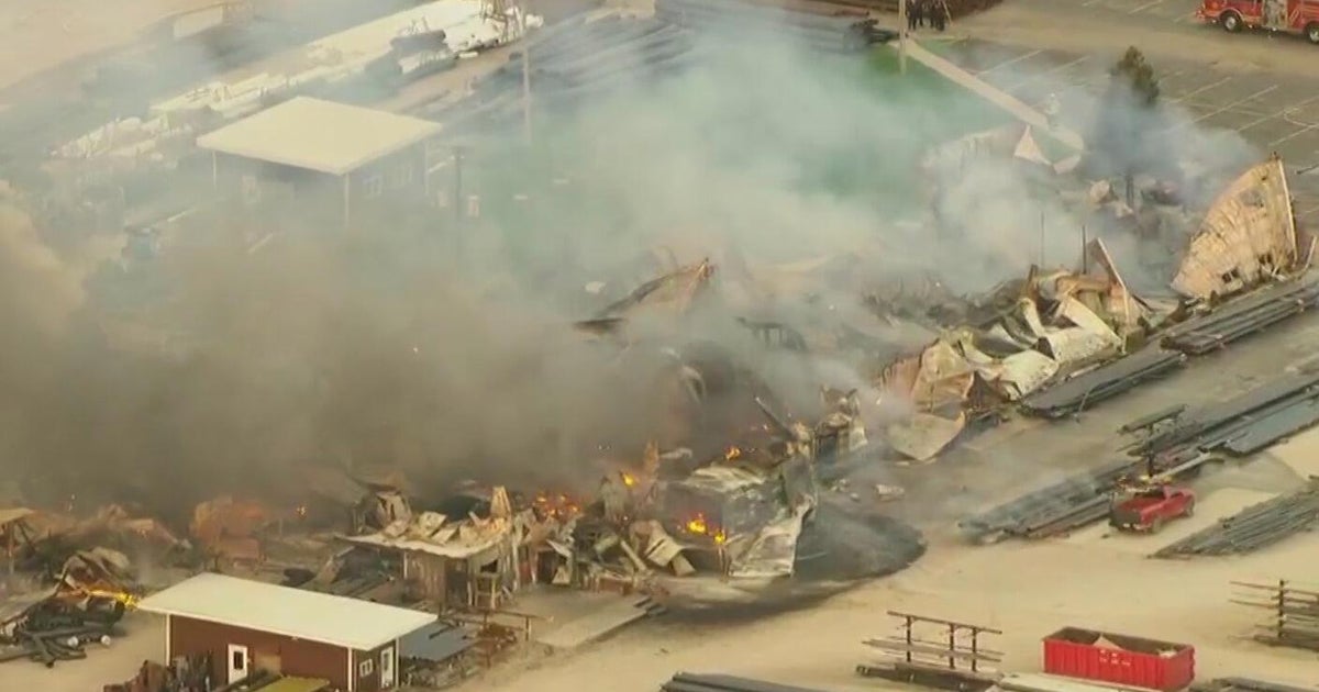 Large industrial plant fire burning in Joliet, Illinois near I-55 Large industrial plant fire burning in Joliet, Illinois near I-55